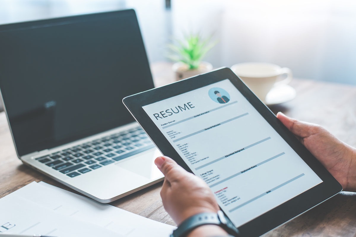 The AI Hiring Doom Loop: Faster Applications, Slower Hires, and Exhausted Job Seekers