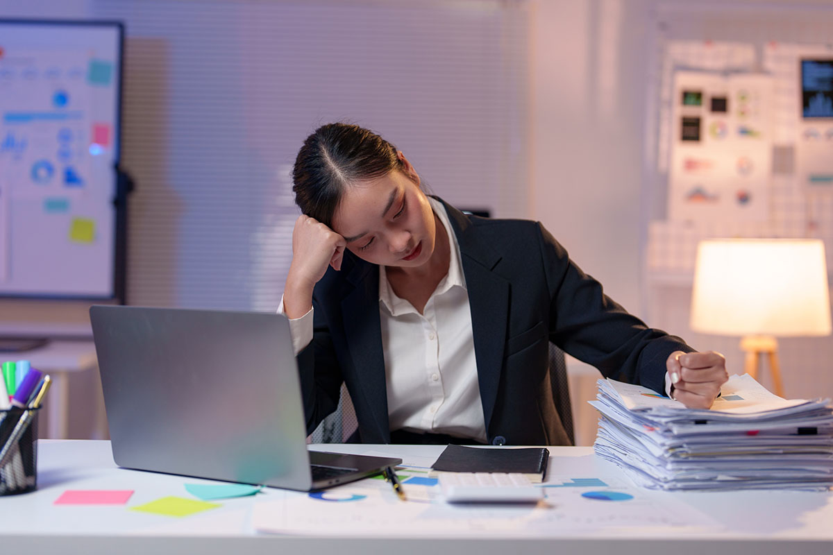 99% of HR Teams Say They're Strategic. Nearly Half Spend Four Hours a Day Answering the Same Questions